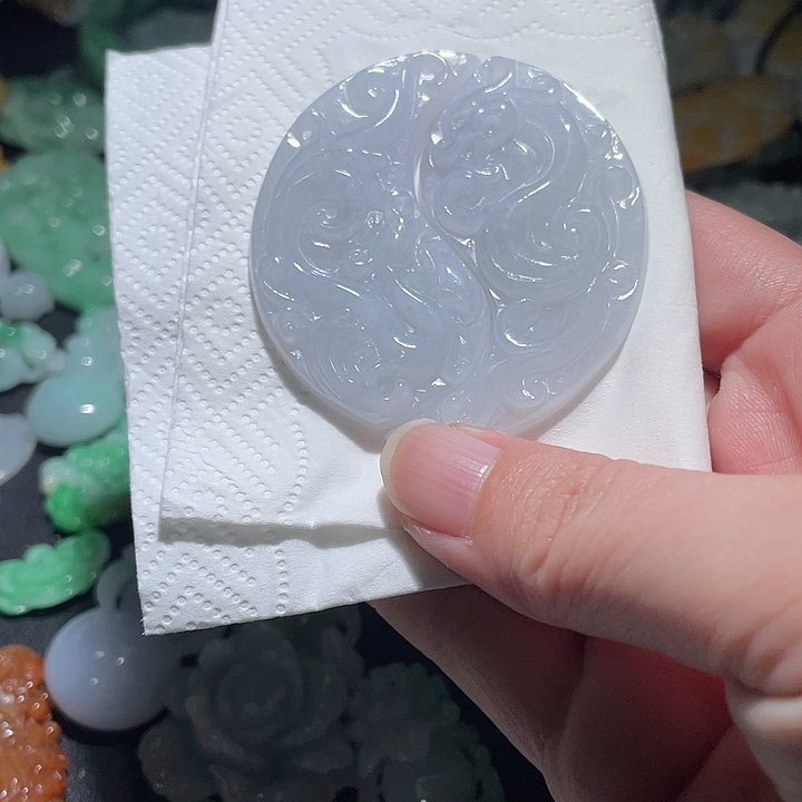 颈饰未镶嵌翡翠天