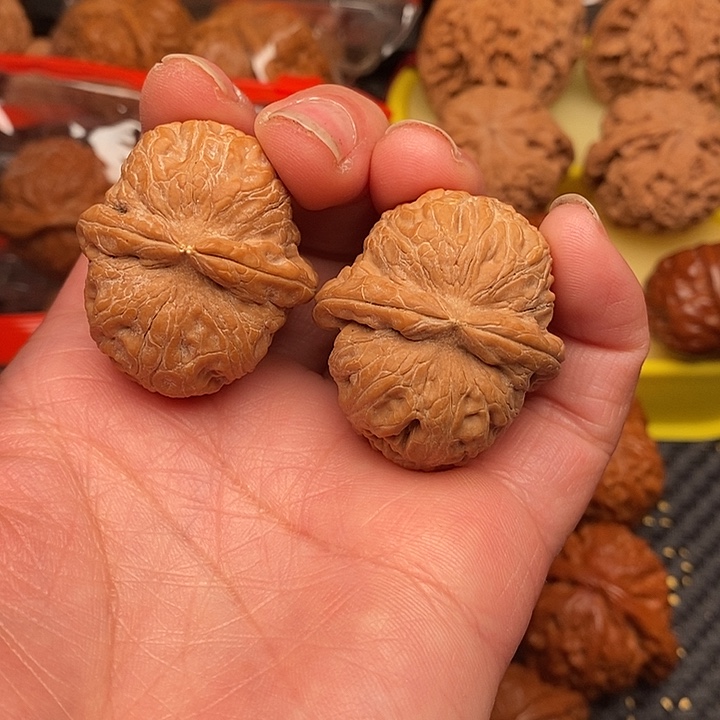 非***是吊坠文玩核桃元宝默认有黄不退