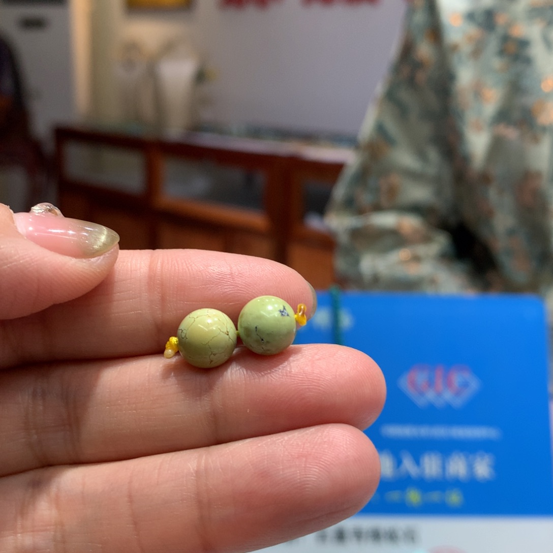 绿松石配饰未镶嵌
