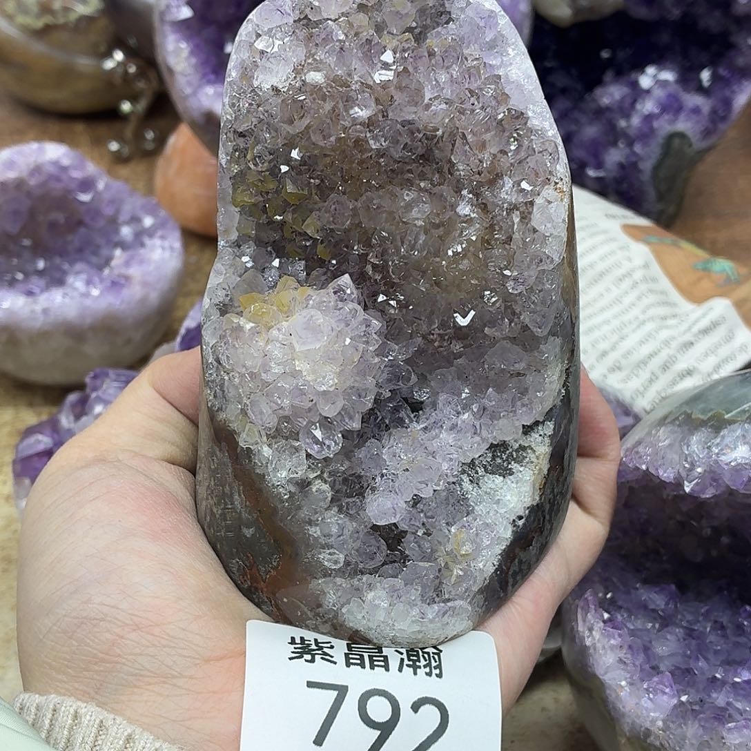 水晶大型摆件（非配饰）未镶嵌