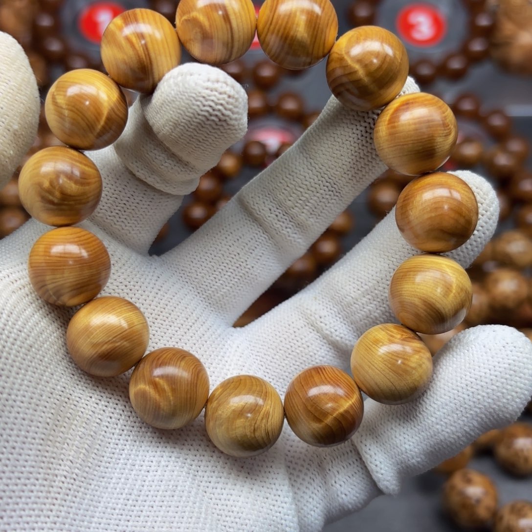 柏木（崖柏）太行崖柏陈化鸡油黄闪电1.5