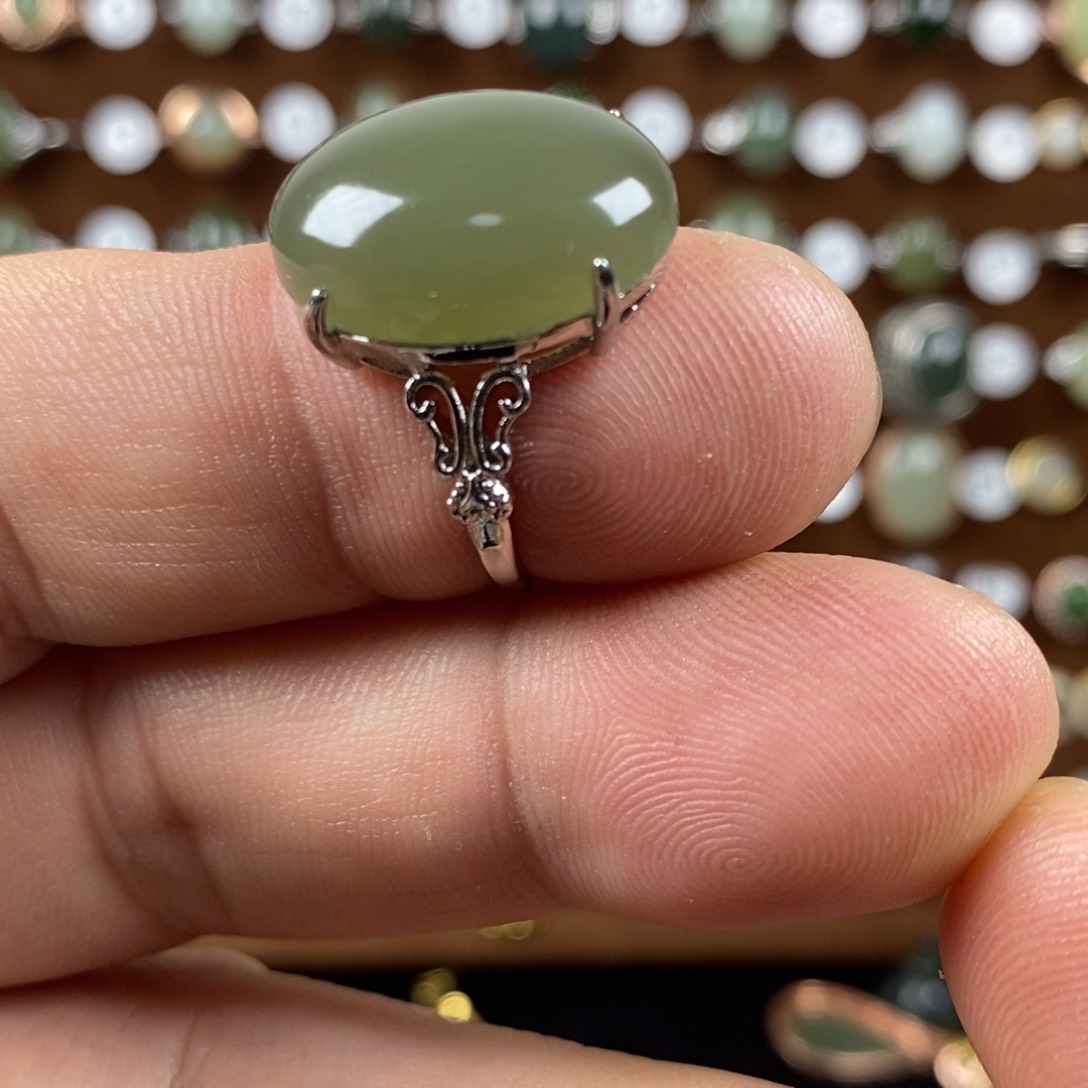 和田玉（青玉）戒指合金