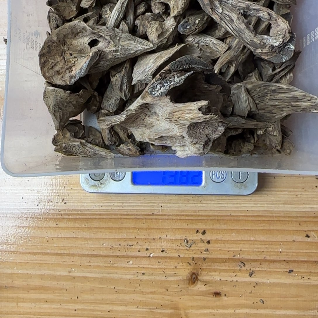 沉香沉香碎屑137克