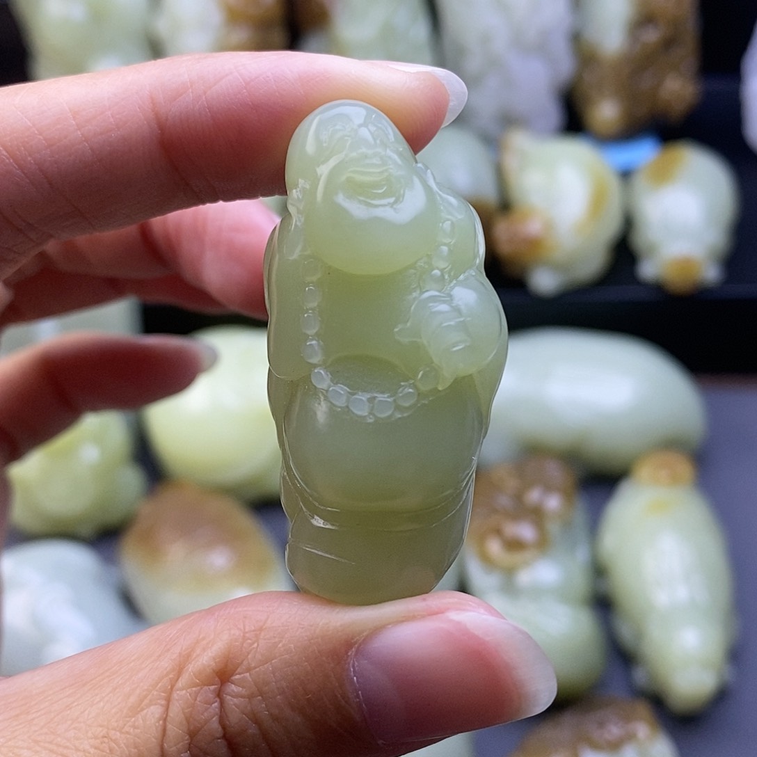 未镶嵌和田玉把件