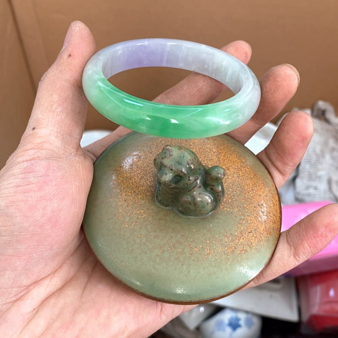 瓷片哈哈哈真的觉得有点