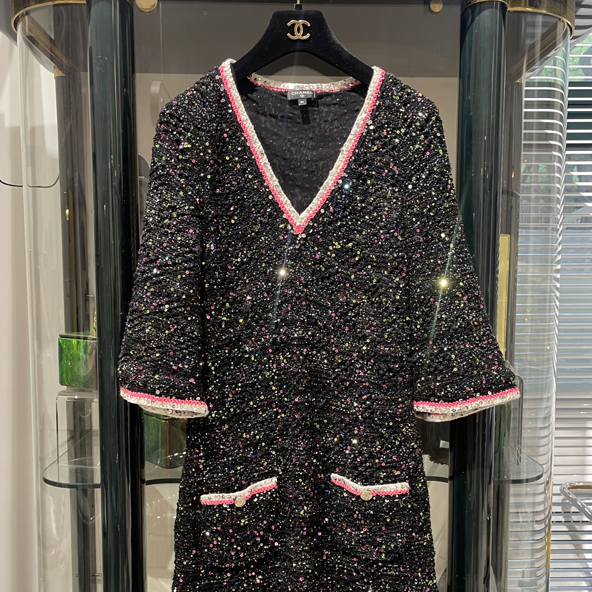 95新 Chanel/香奈儿 24C 加州系列 黑色 闪片 连衣裙 36码