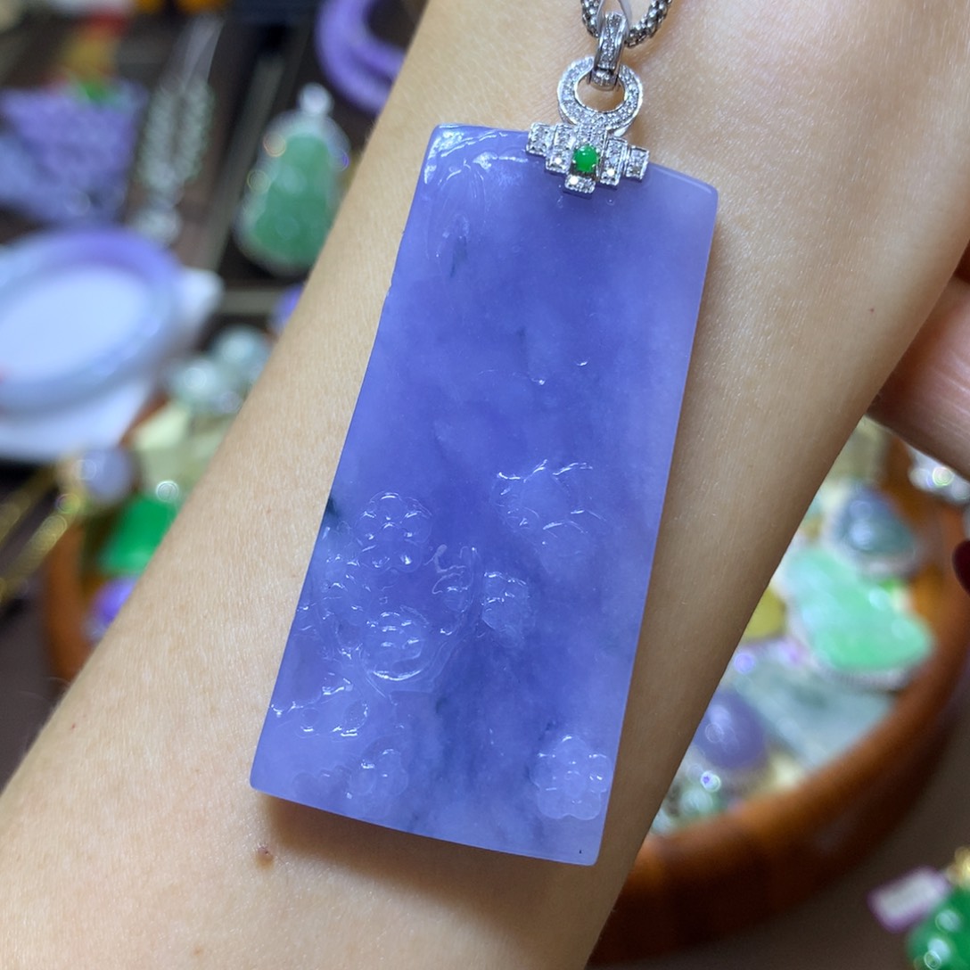 【闪购商品】翡翠颈饰18K金镶嵌翡翠