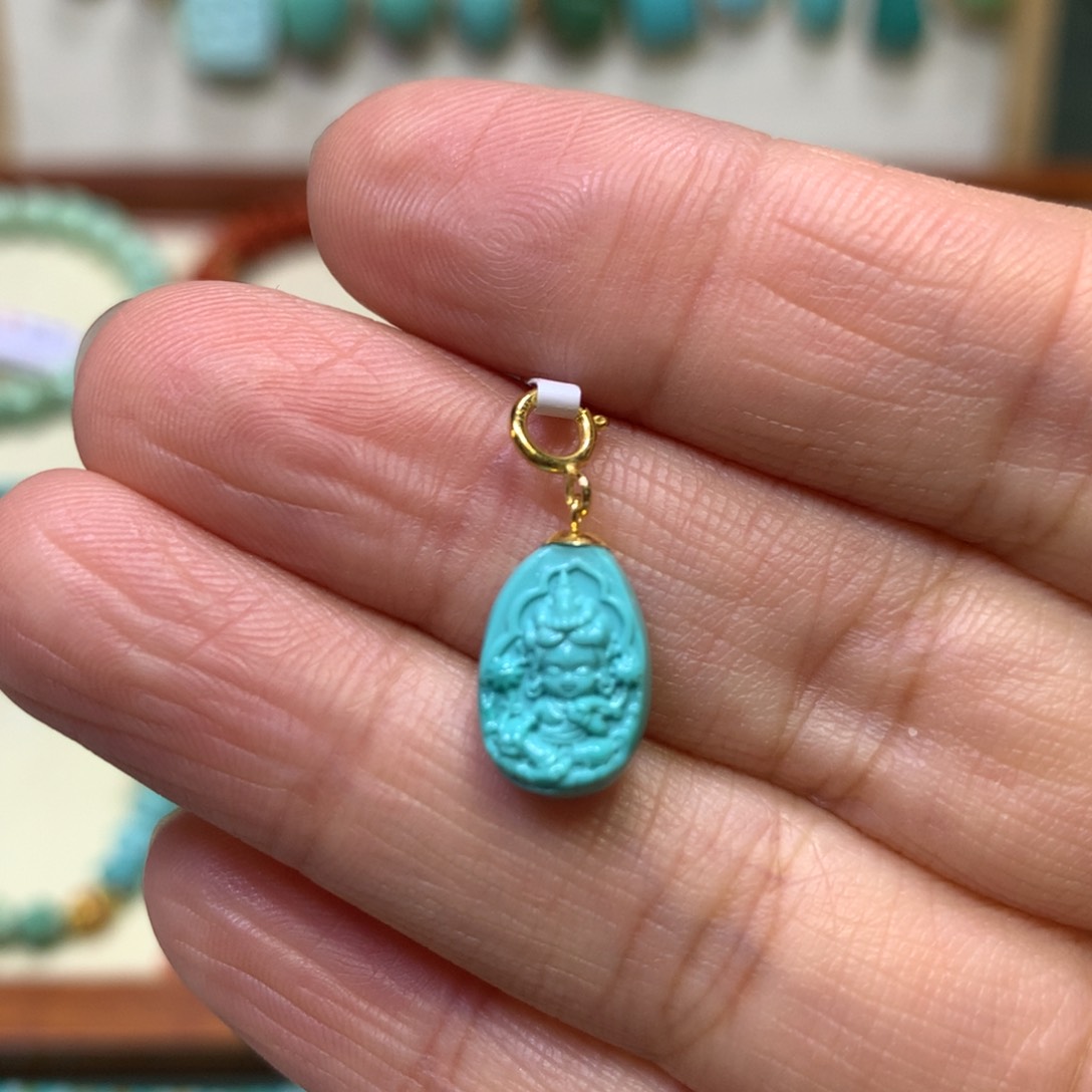 绿松石挂件18K金镶嵌