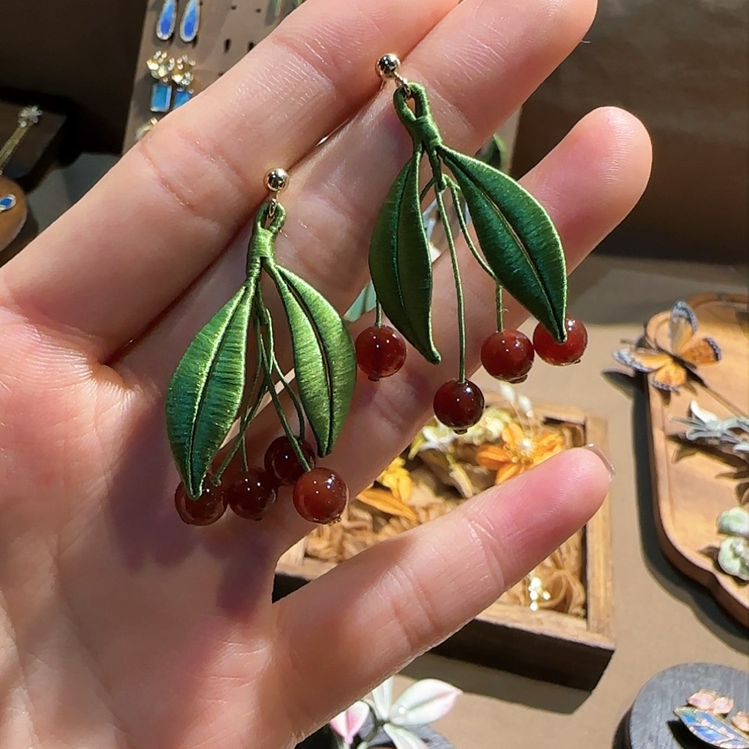 陶瓷的话说，你们的话说，圆***莎预定