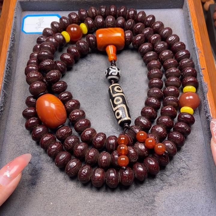 凤眼菩提吊坠菩提