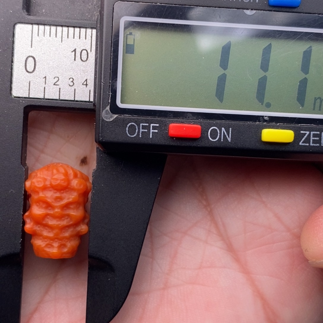 南红玛瑙配饰未镶嵌