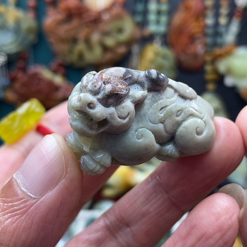 【闪购商品】岫岩河磨玉（透闪石质玉）未镶嵌吊坠(不含链)