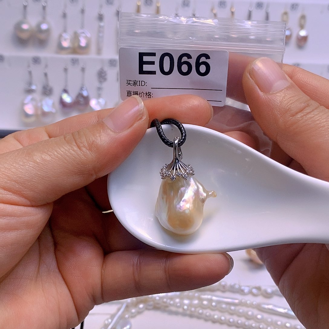 淡水珍珠颈饰银S925镶嵌