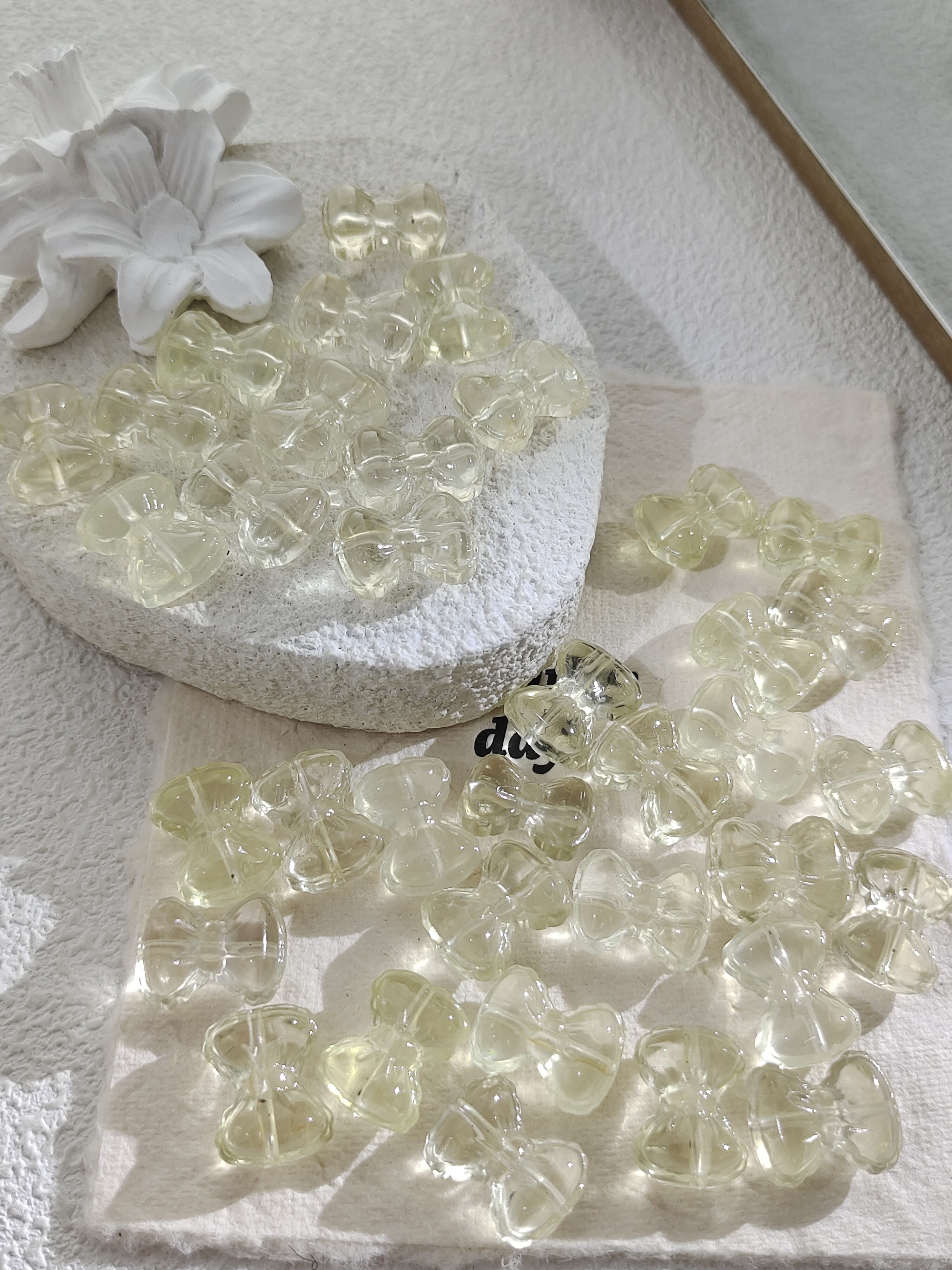 黄水蕾丝蝴蝶结 HS463 多样性发其一/1个
