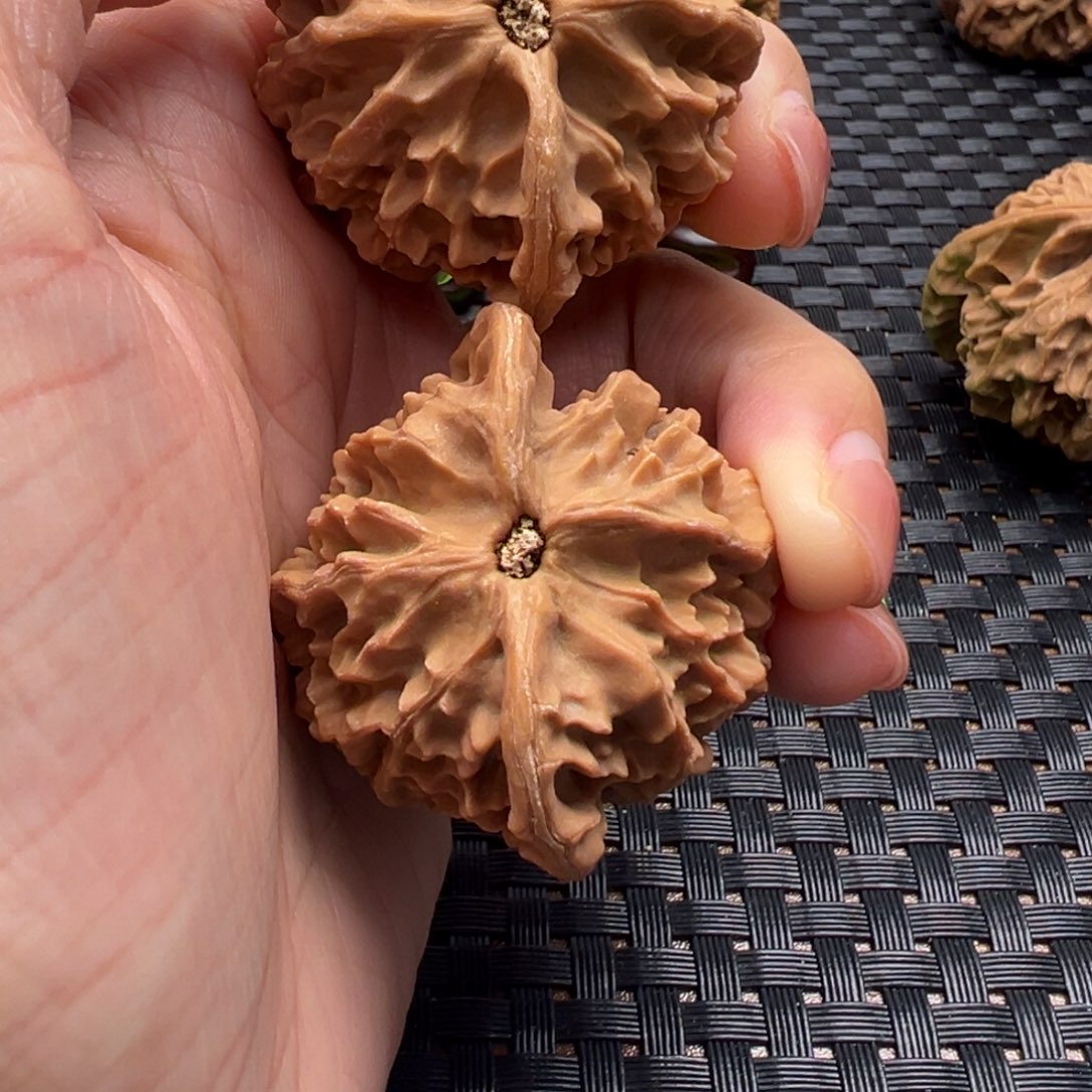 火***有文玩核桃吊坠秦公子