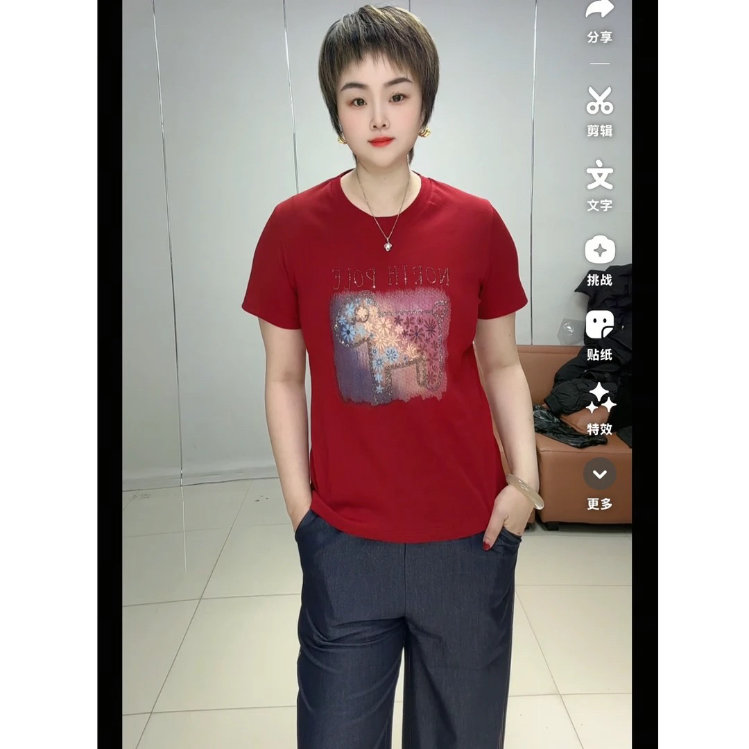 小施家时尚重工闪钻卡通狗显瘦休闲T恤55812