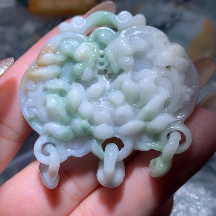 翡翠未镶嵌颈饰保真天然A货翡翠