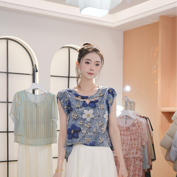 【赠送运费险】L9137 2025年夏季新款时尚气质优雅减龄上衣小衫