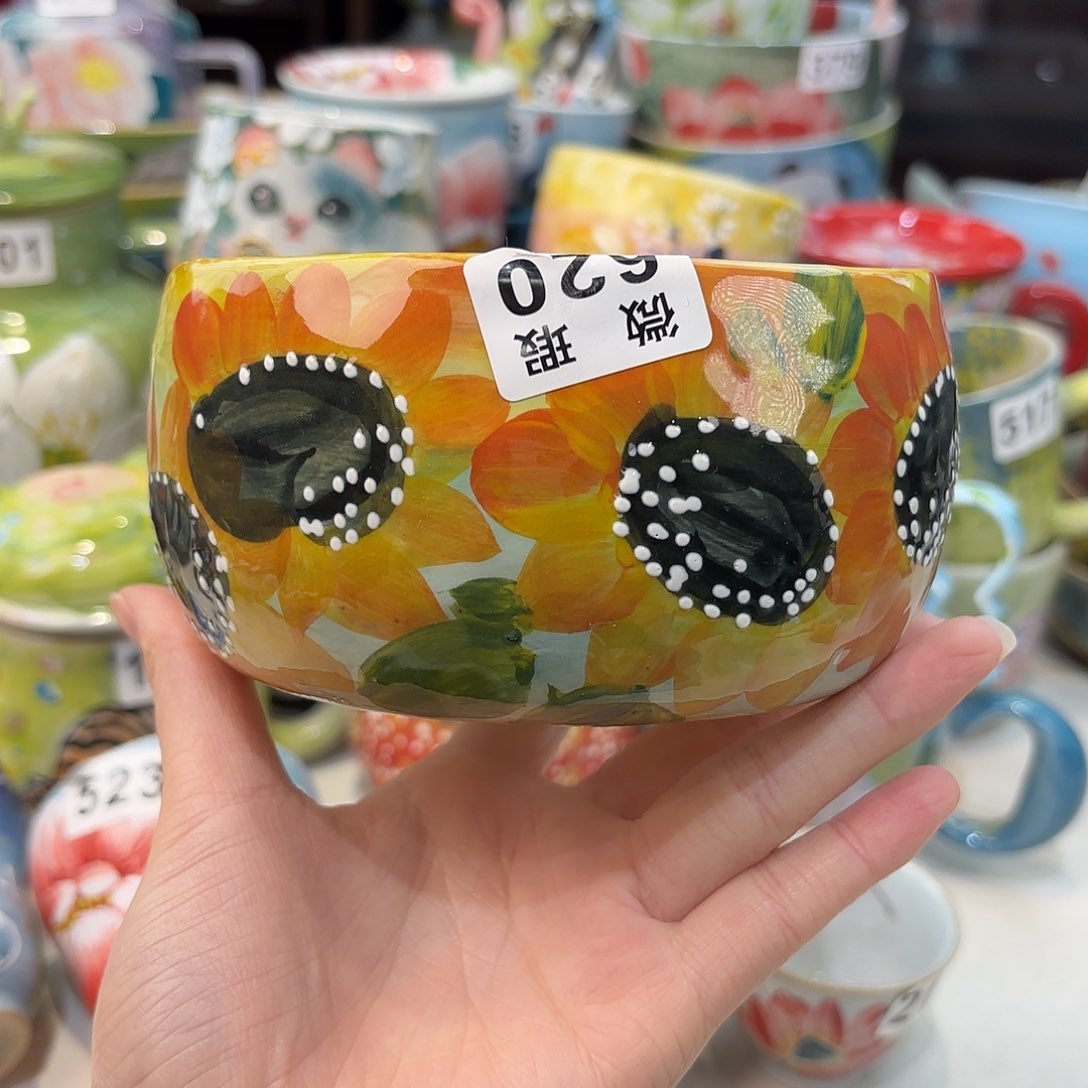 瓷片兔兔好可爱呀打