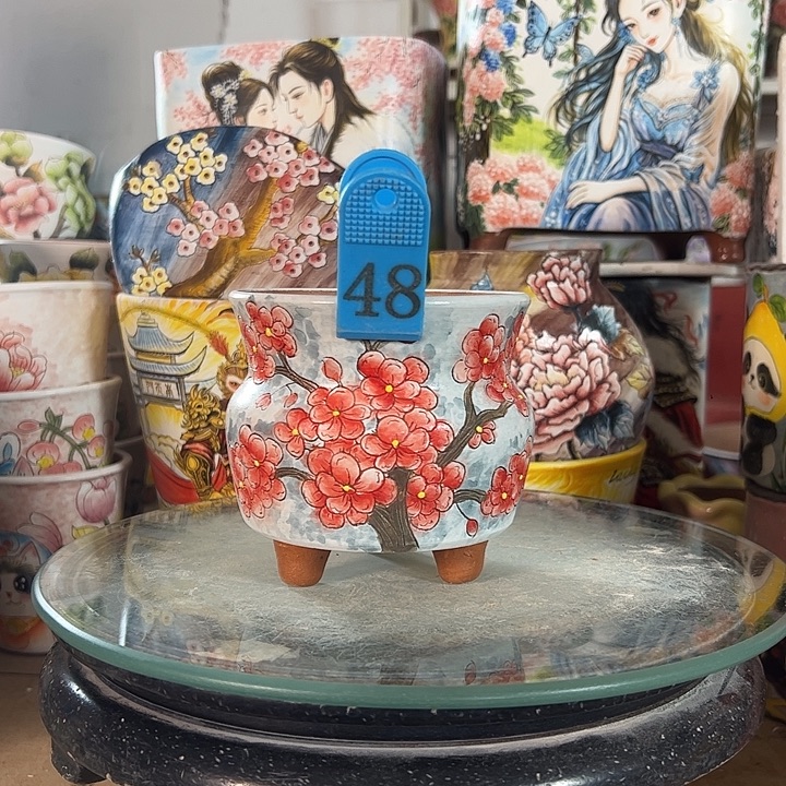 景德镇市手绘花盆性价比超级无敌高