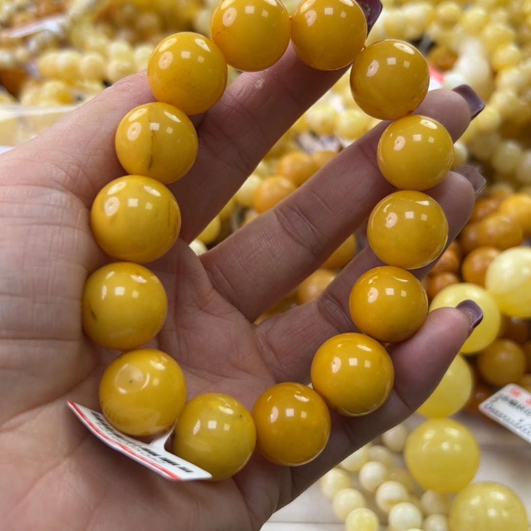 琥珀珠宝奇石未镶嵌