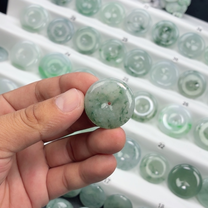 翡翠未镶嵌颈饰缅甸天然A货翡翠29.5-6.2