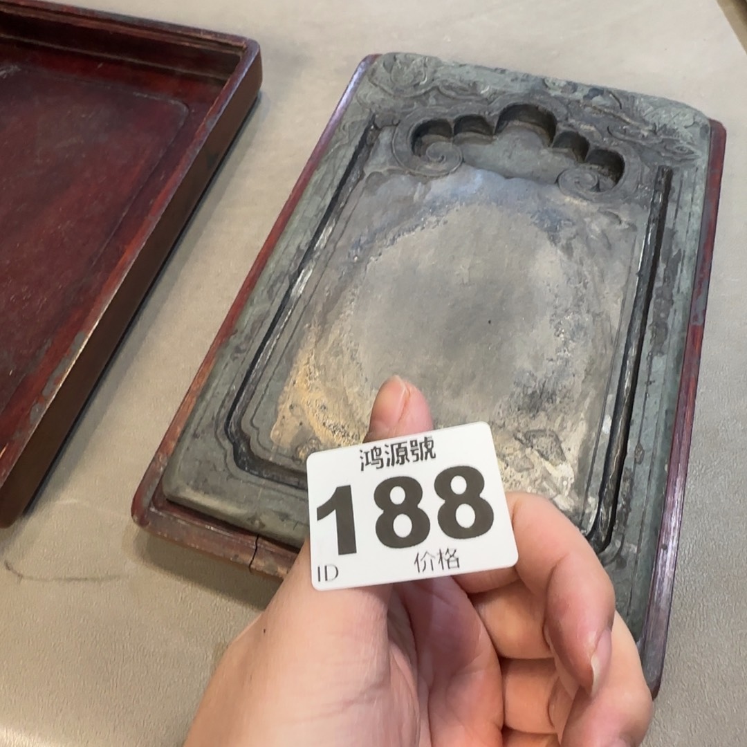 热***趣中古美术装饰工艺品