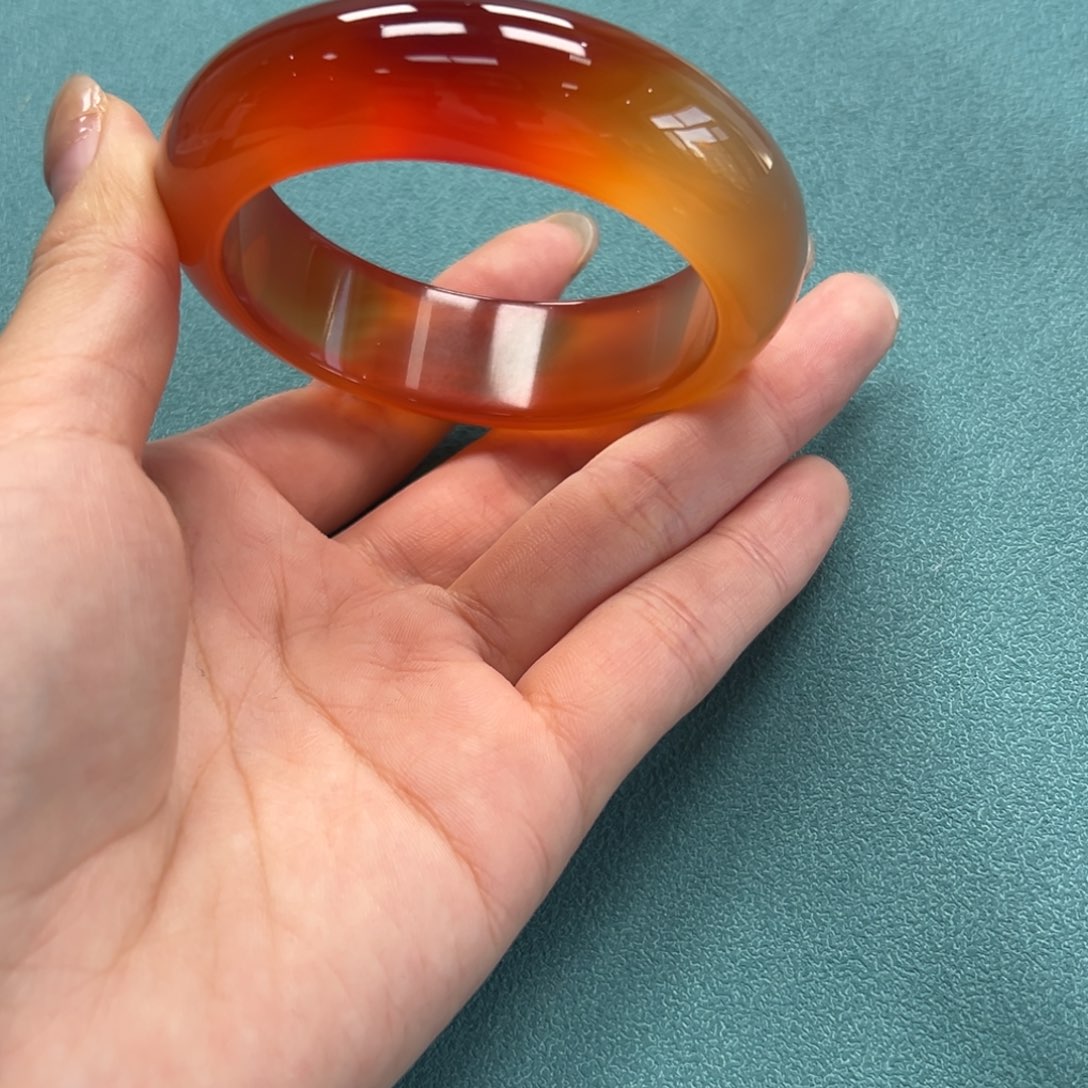 手镯玛瑙/玉髓未镶嵌