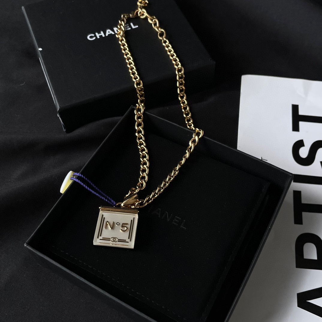 99新 Chanel/香奈儿 5度双面项链JM10-0106