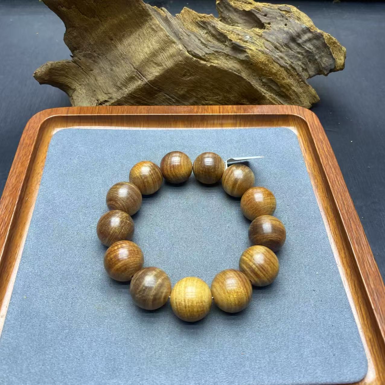 587号文玩成品手串