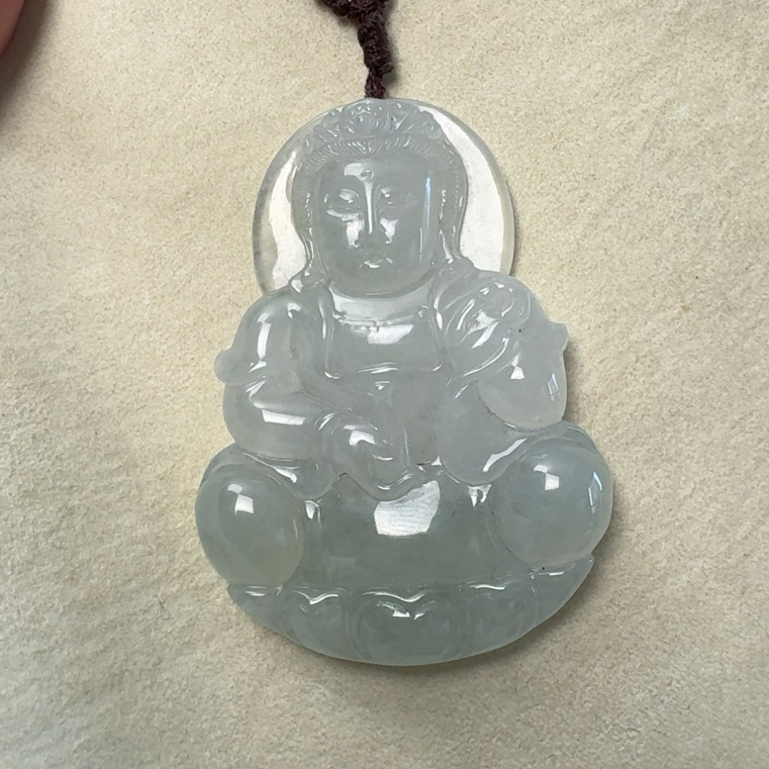 翡翠颈饰未镶嵌翡翠观音