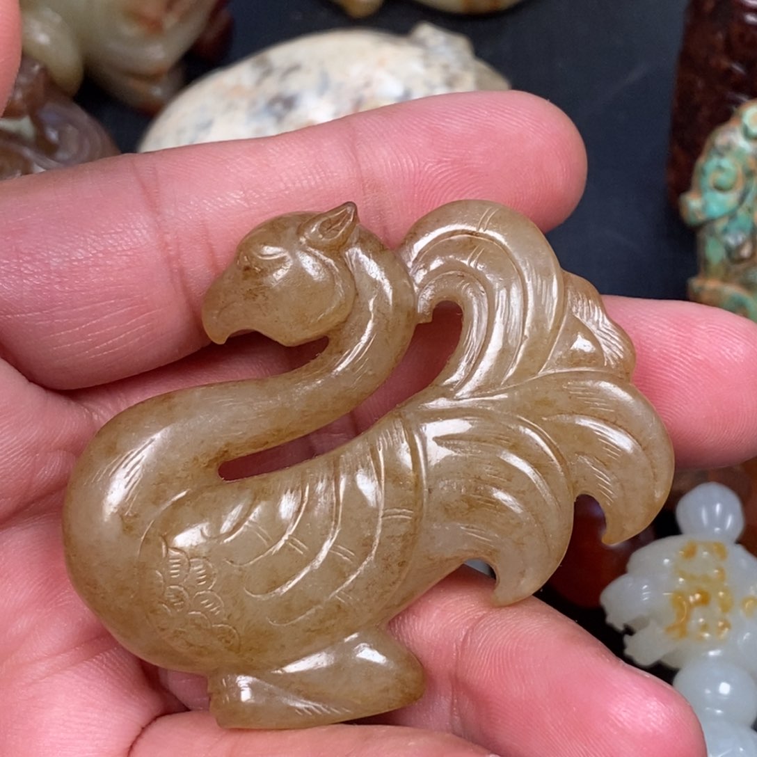 和田玉（糖玉）未镶嵌挂件V****r