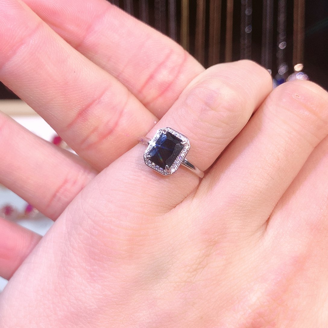 蓝宝石戒指银S925镶嵌