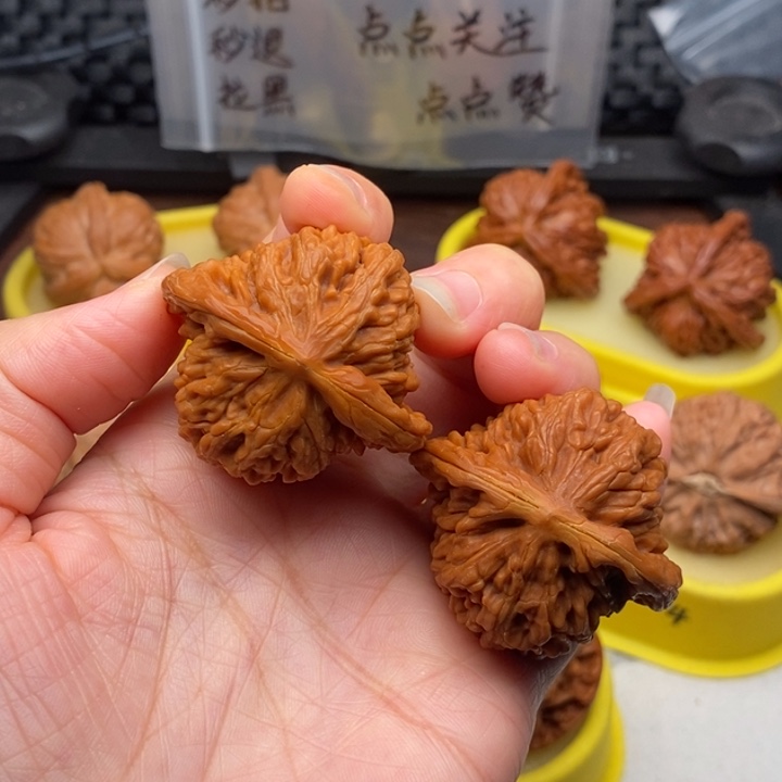 老***乐吊坠文玩核桃42四座楼