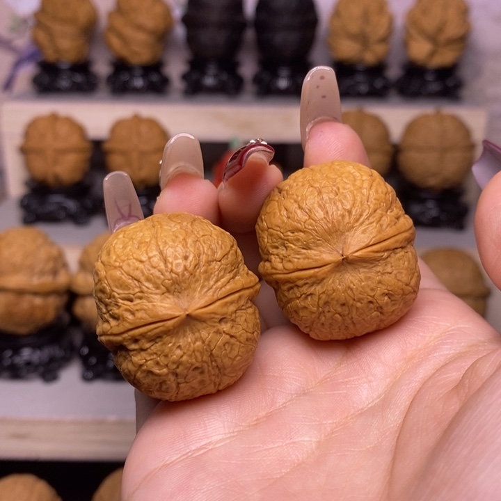 文玩核桃把件51Y—蚂蚁纹龙蛋34尺31克