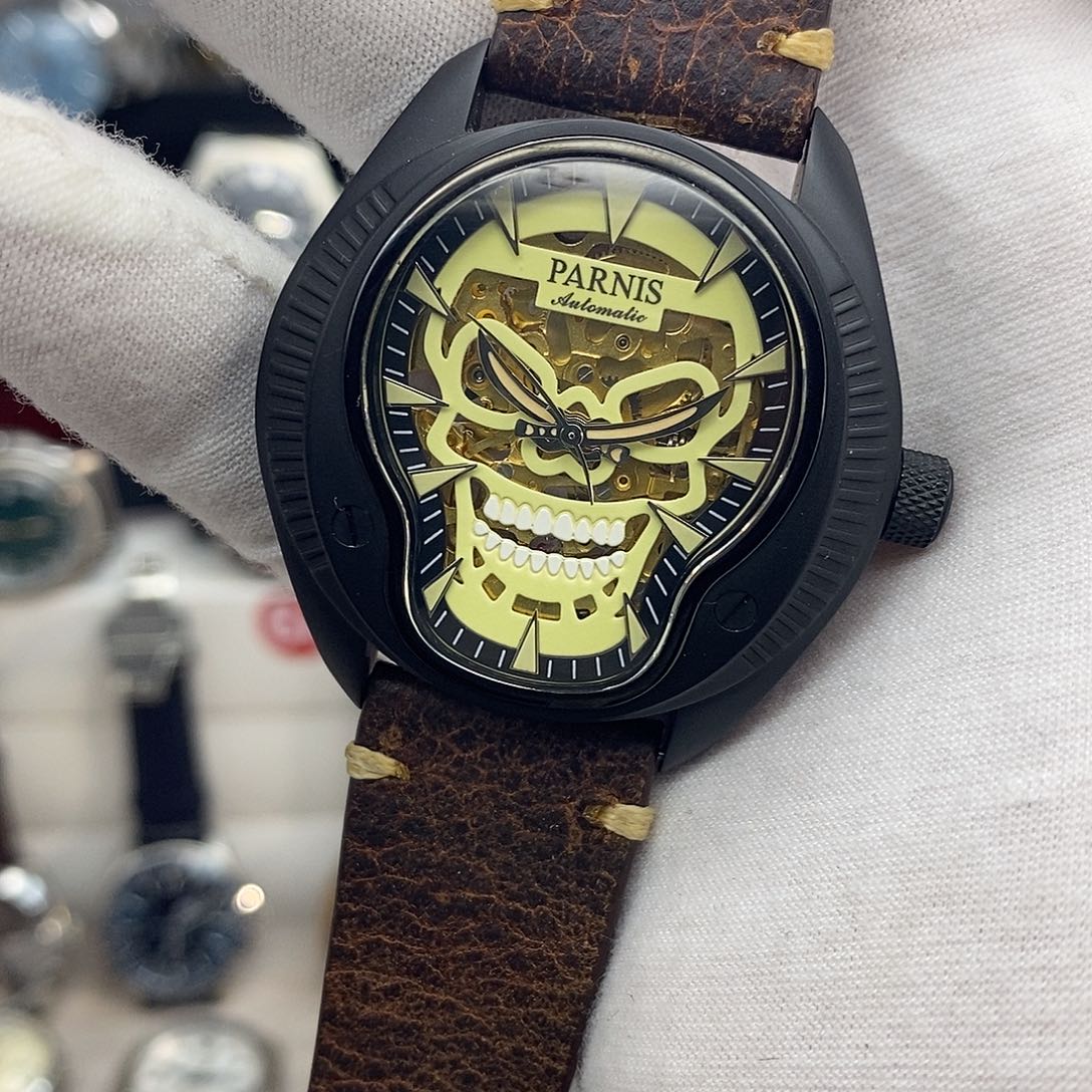 ****࿐柏尼时海盗机械机芯