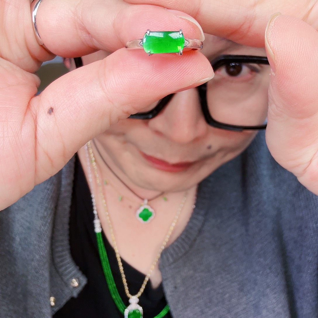 翡翠颈饰未镶嵌一个