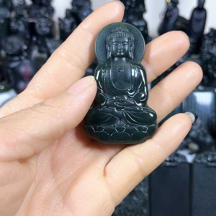 和田玉（青玉）颈饰未镶嵌1****人