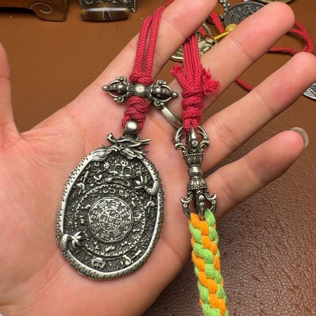 洪*生藏式风格九宫八卦牌