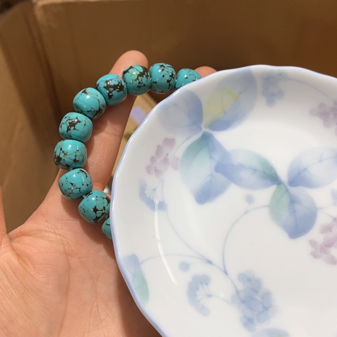 盖碗。。。。。。。。。。。。。。。。