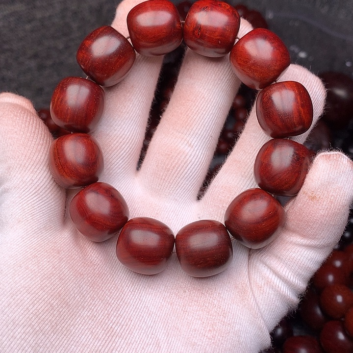 芳***犯手串/手链檀香紫檀（小叶紫檀）1.8老型