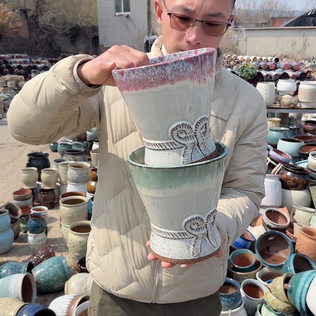 紫砂花盆瑕疵04两个两个