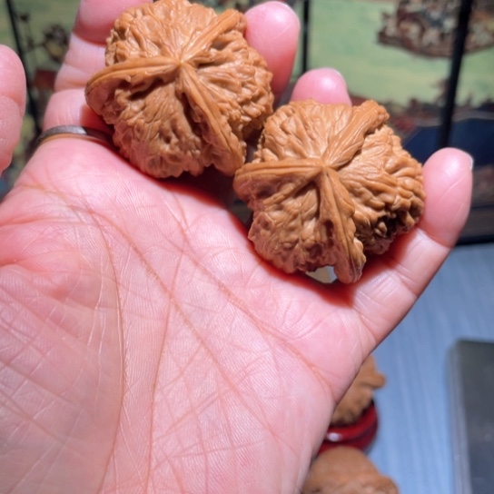 文玩核桃吊坠41白奔