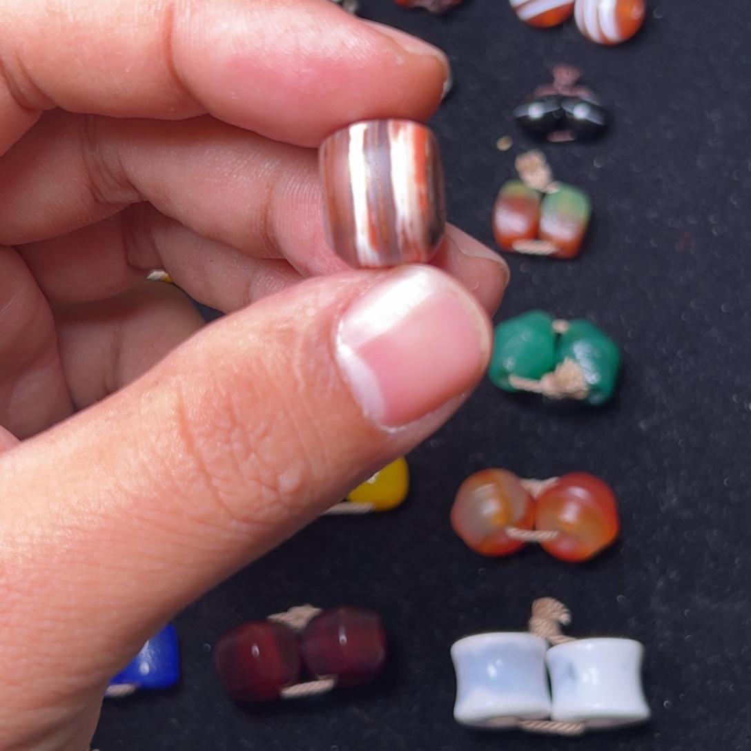 是****玛瑙/玉髓未镶嵌配饰