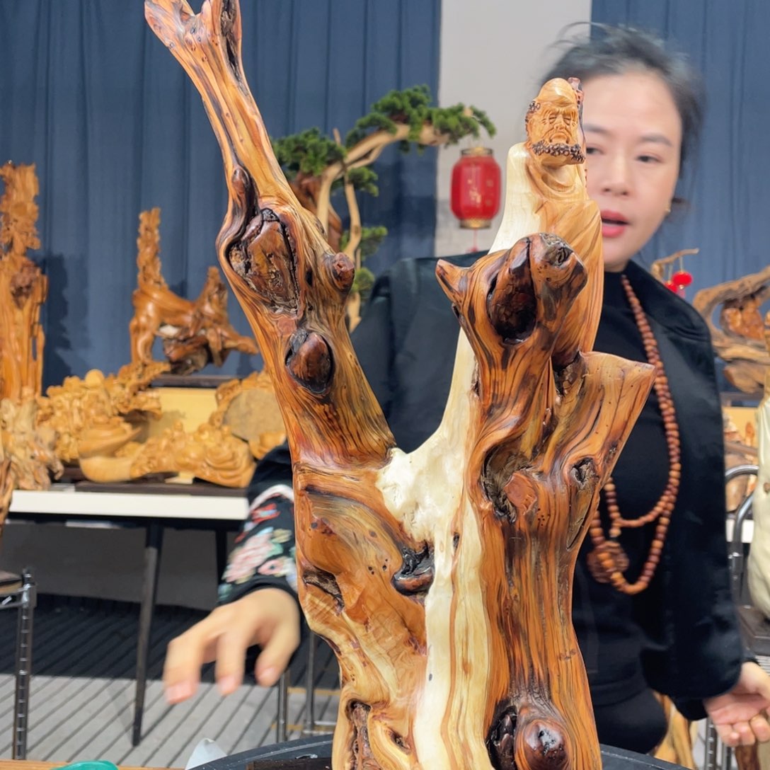 柏木（崖柏）随型摆件