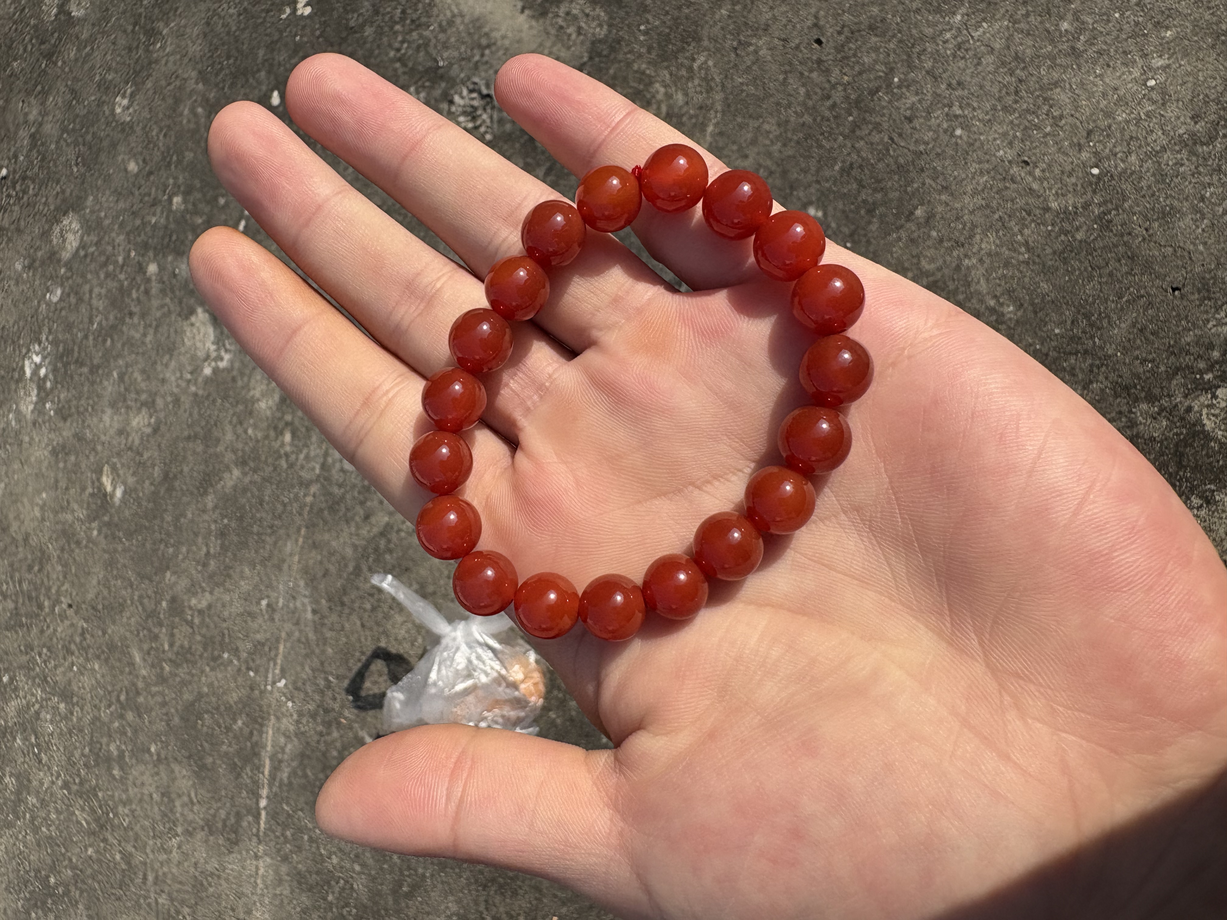 红色玛瑙手链女款素圈玉手串