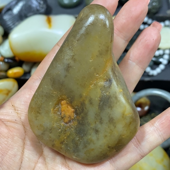 未镶嵌和田玉（糖玉）挂件