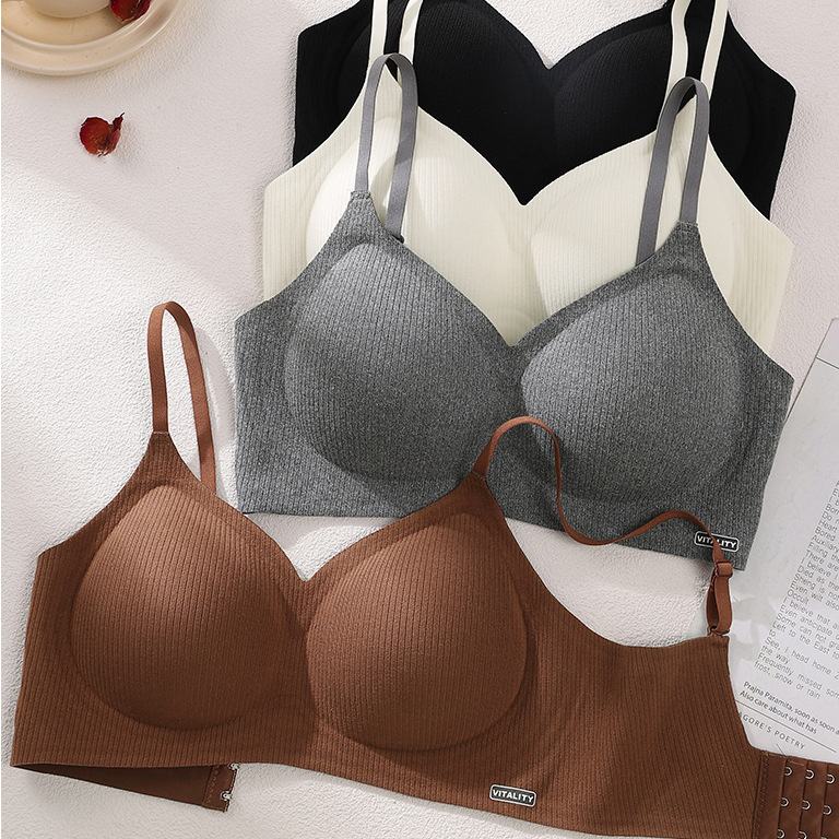 提拉磨毛透气无痕内衣女薄款小胸聚拢饱满防下垂软
