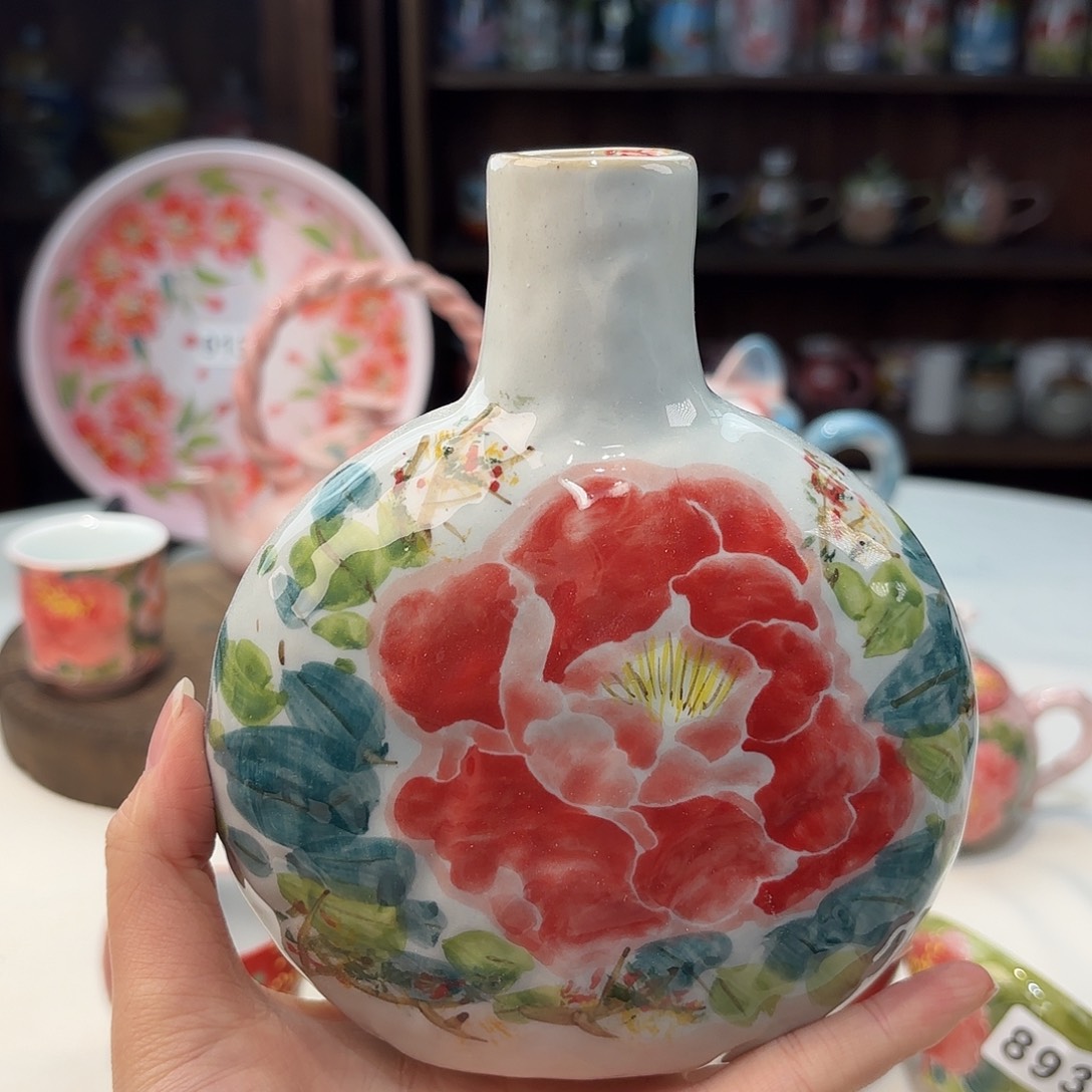 瓷片兔兔好可爱啊好