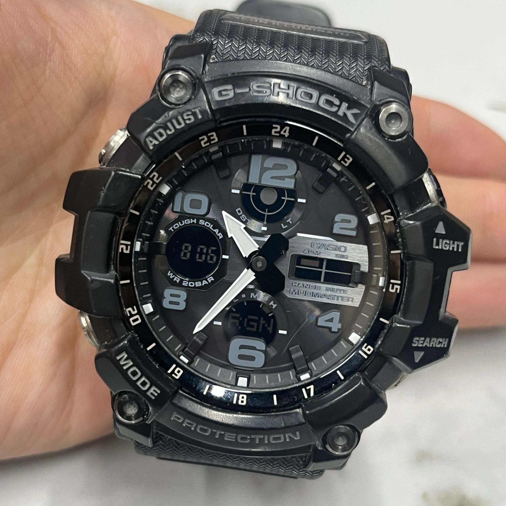 95新 Casio/卡西欧 小泥王二代gwg-100太阳能电波户外运动表